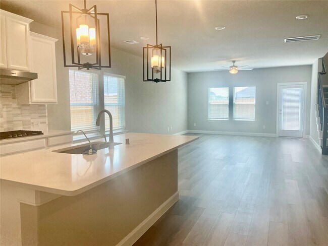Foto del edificio - 17706 Sea Rosemary Ct