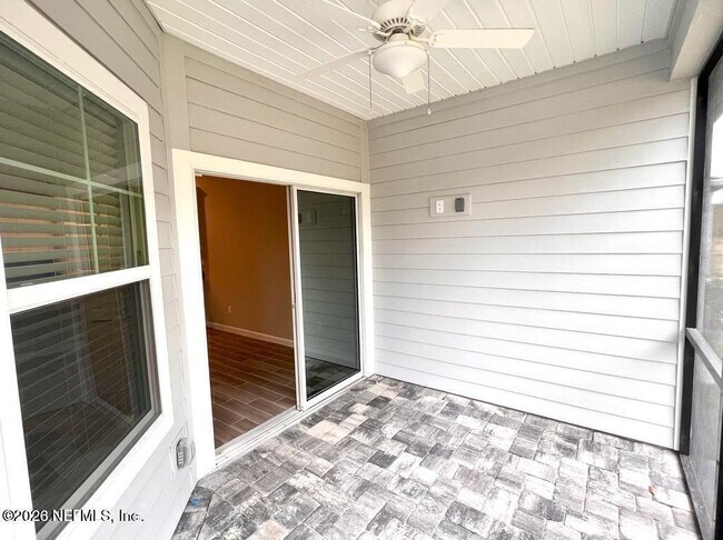 Building Photo - 410 Boracay Cir