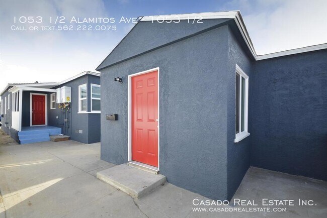 Building Photo - 1053 1/2 Alamitos Ave-1053 1/2