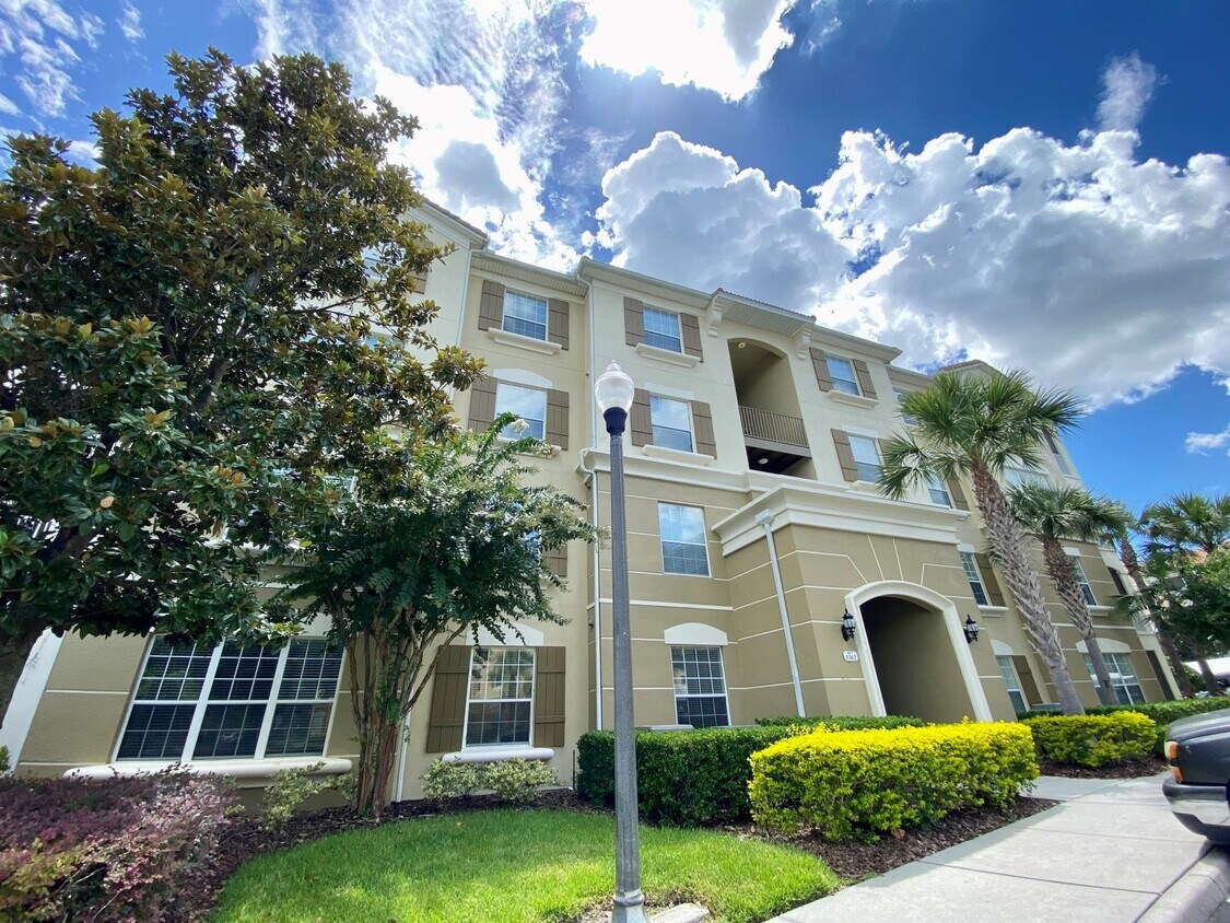 Primary Photo - 3362 Robert Trent Jones Dr