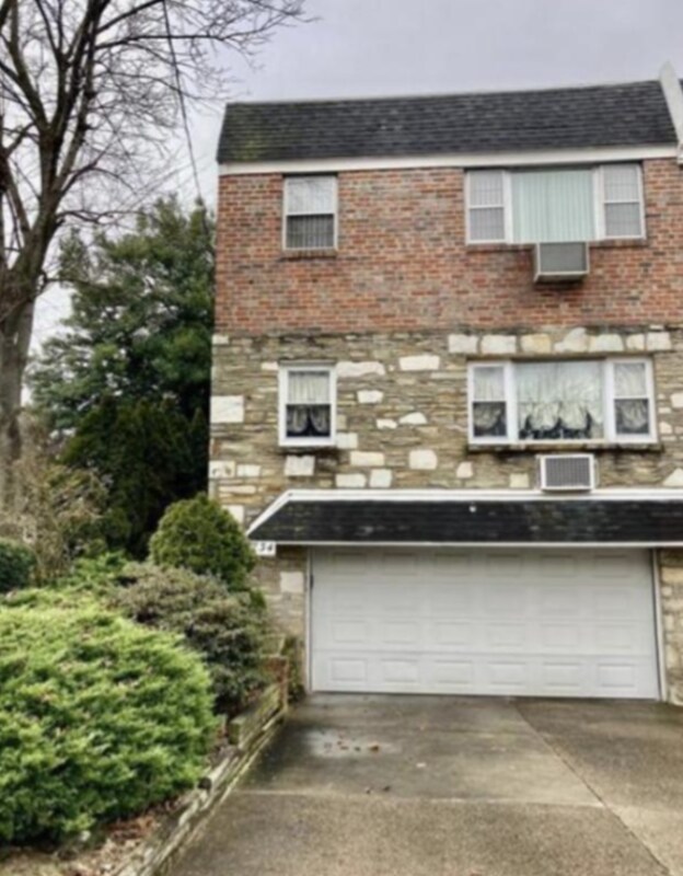 1734 Chandler St Unit 1, Philadelphia, PA 19111 Room for Rent in