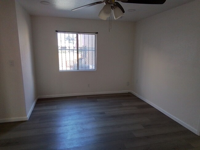 Kitchen Dining Room - 10318 Juniper St