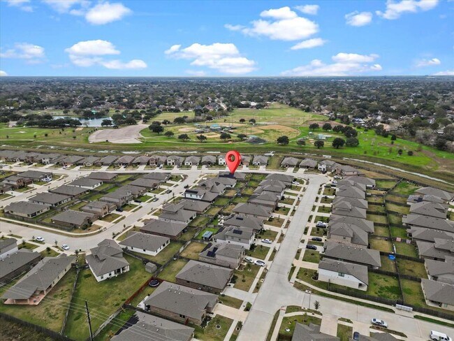 Building Photo - 1534 Wells Manor Ln