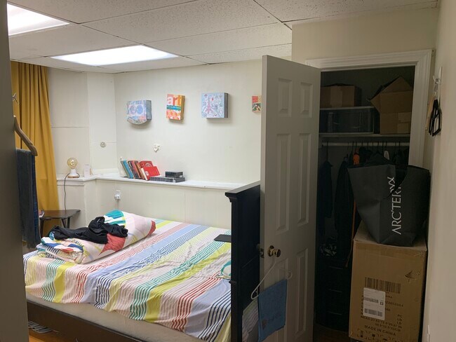 Building Photo - 43 Bay State Rd