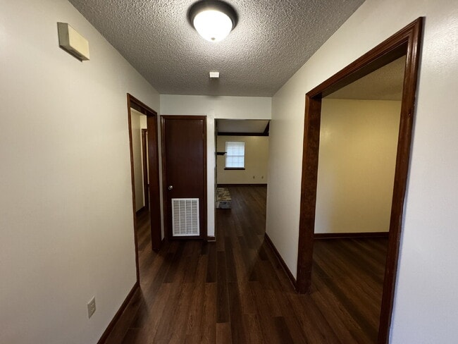 Building Photo - Home for Rent