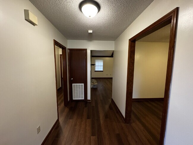 Foto del edificio - Home for Rent