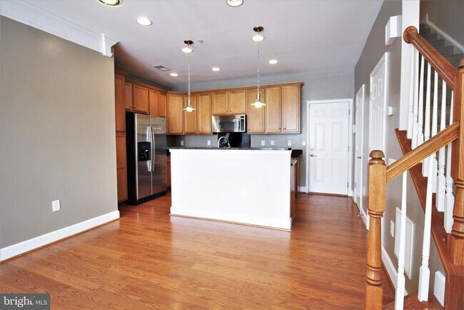 Foto del edificio - 2382 Brookmoor Ln