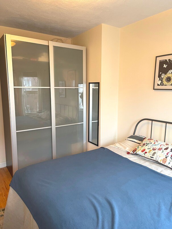 Foto del edificio - 122 Berkshire St