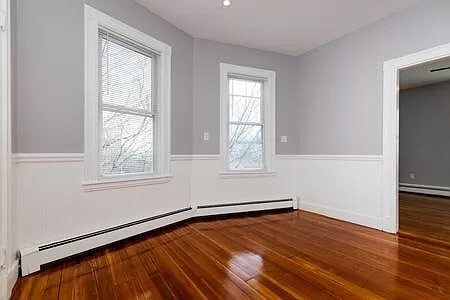 Foto del edificio - 149 Fisher Ave