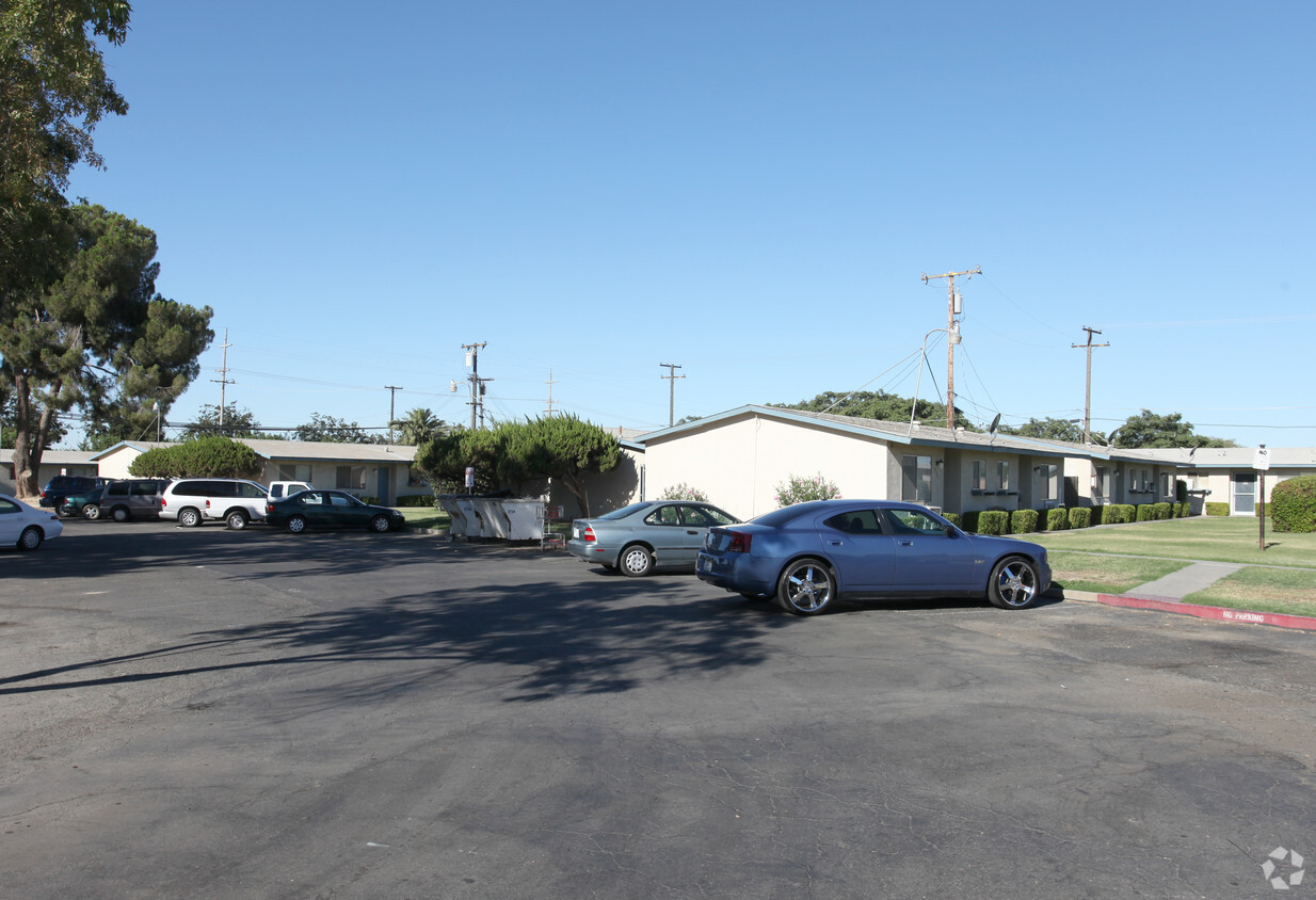 Primary Photo - Fig Tree Apartments