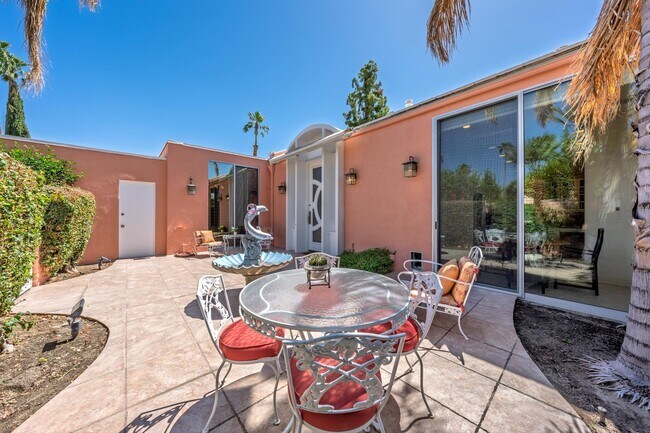 Building Photo - 47157 El Menara Cir
