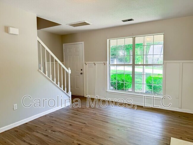 Building Photo - 112 Twin Falls Dr