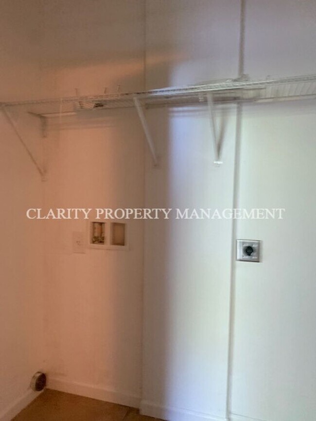 Foto del edificio - ***Coming soon!!***