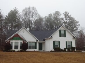 Building Photo - 256 Sandstone Dr