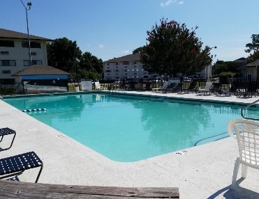 Foto del edificio - 448 Racine Dr