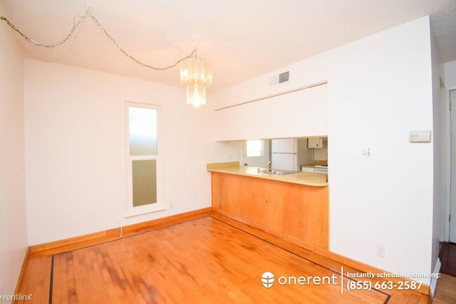 Building Photo - 5625 Evergreen Ter