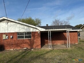 Building Photo - 3906 Mariam Rd