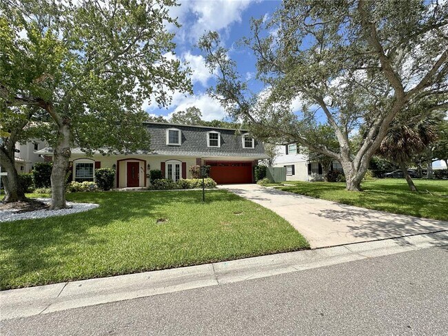 Building Photo - 4916 W Bay Way Dr