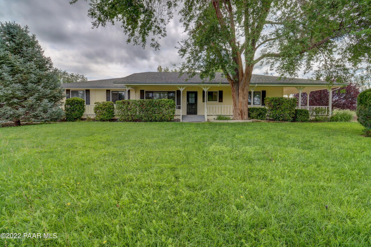 155 S Cottontail Dr, Chino Valley, AZ 86323 House Rental in Chino