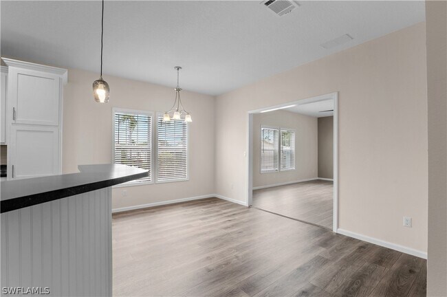 Building Photo - 24 Red Poinciana Dr