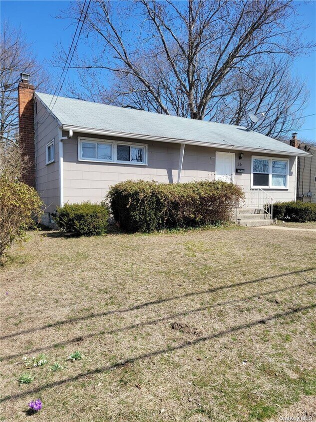 Primary Photo - 36 Benjoe Dr