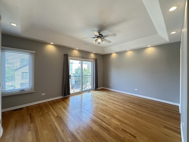Foto del edificio - 724 N Willard Ct