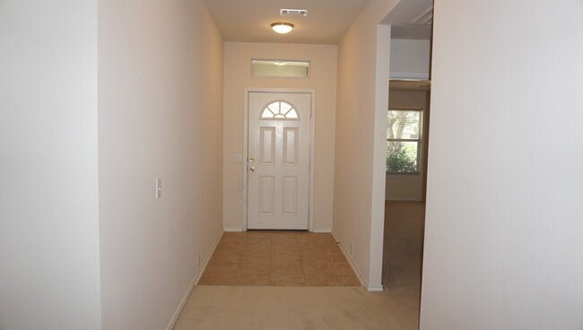 Building Photo - 15619 Turfway Park