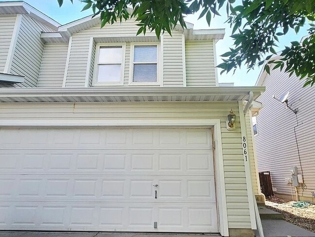Building Photo - 3BR/2.5BA Englewood House, Cherry Creek Sc...