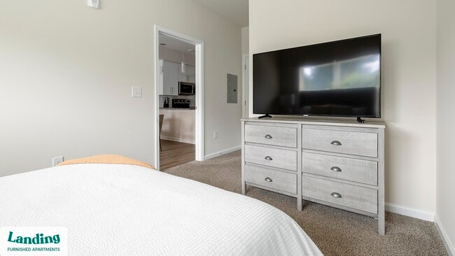 Building Photo - 170 Emery Ave NW