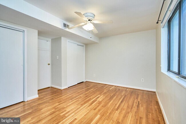 Foto del edificio - 2016 N Adams St