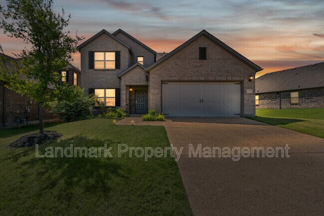 Foto del edificio - 1206 Fox Chase Dr