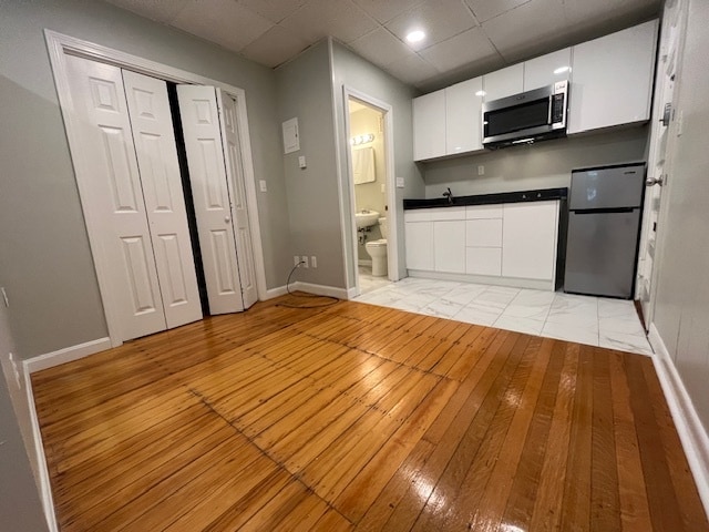 *Pictures are representative samples of the advertised unit. In some cases, the actual units you tou - 510 Beacon St