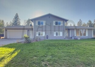 Building Photo - 16409 N Birdie Rd