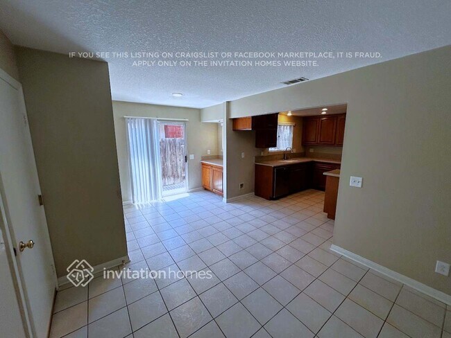 Building Photo - 12771 Tehama Cir