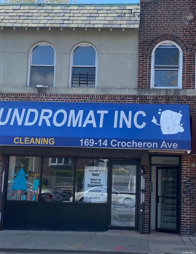 Foto principal - 169-12 Crocheron Ave