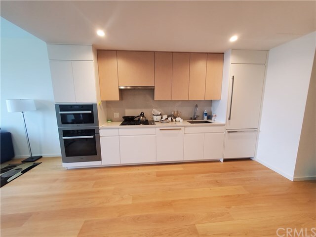 Building Photo - 877 Francisco St