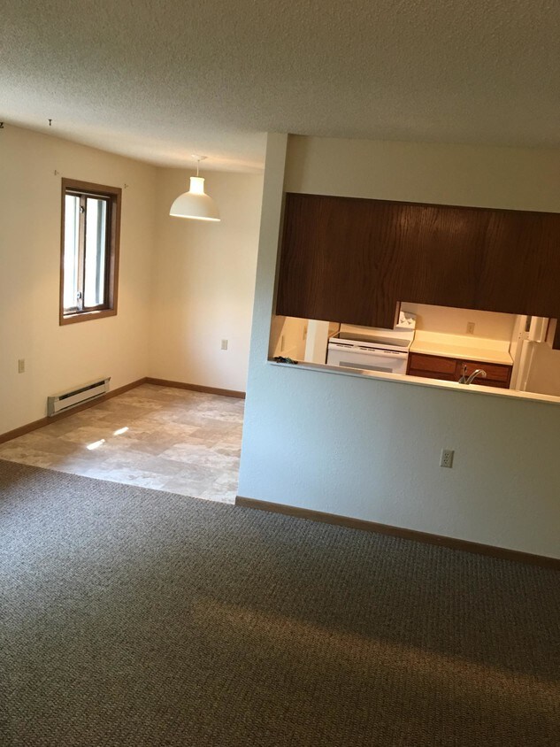 Primary Photo - 251 Hillcrest Ave