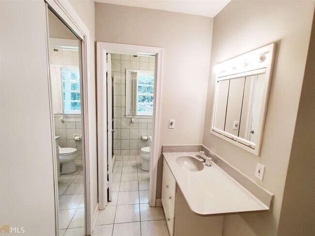 Foto del edificio - 752 Briar Park Ct