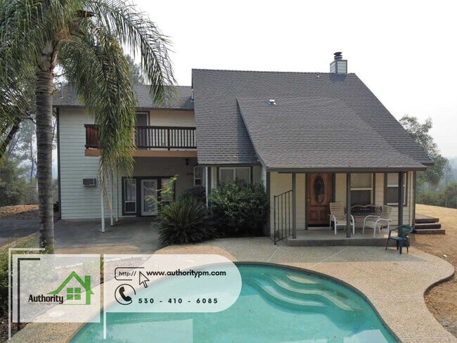 Foto del edificio - 16436 Sky ln, Pool & Pool service, Gated/P...