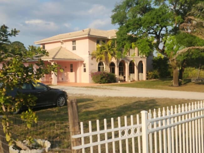 Photo - 16975 83rd Place N Unit House