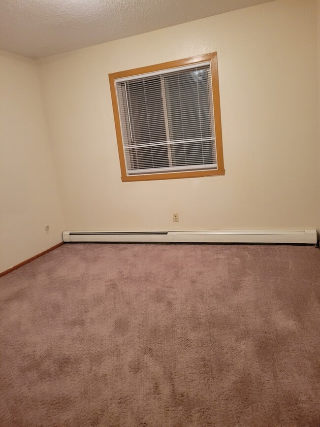 Bedroom 1 - Parkwood Apartments