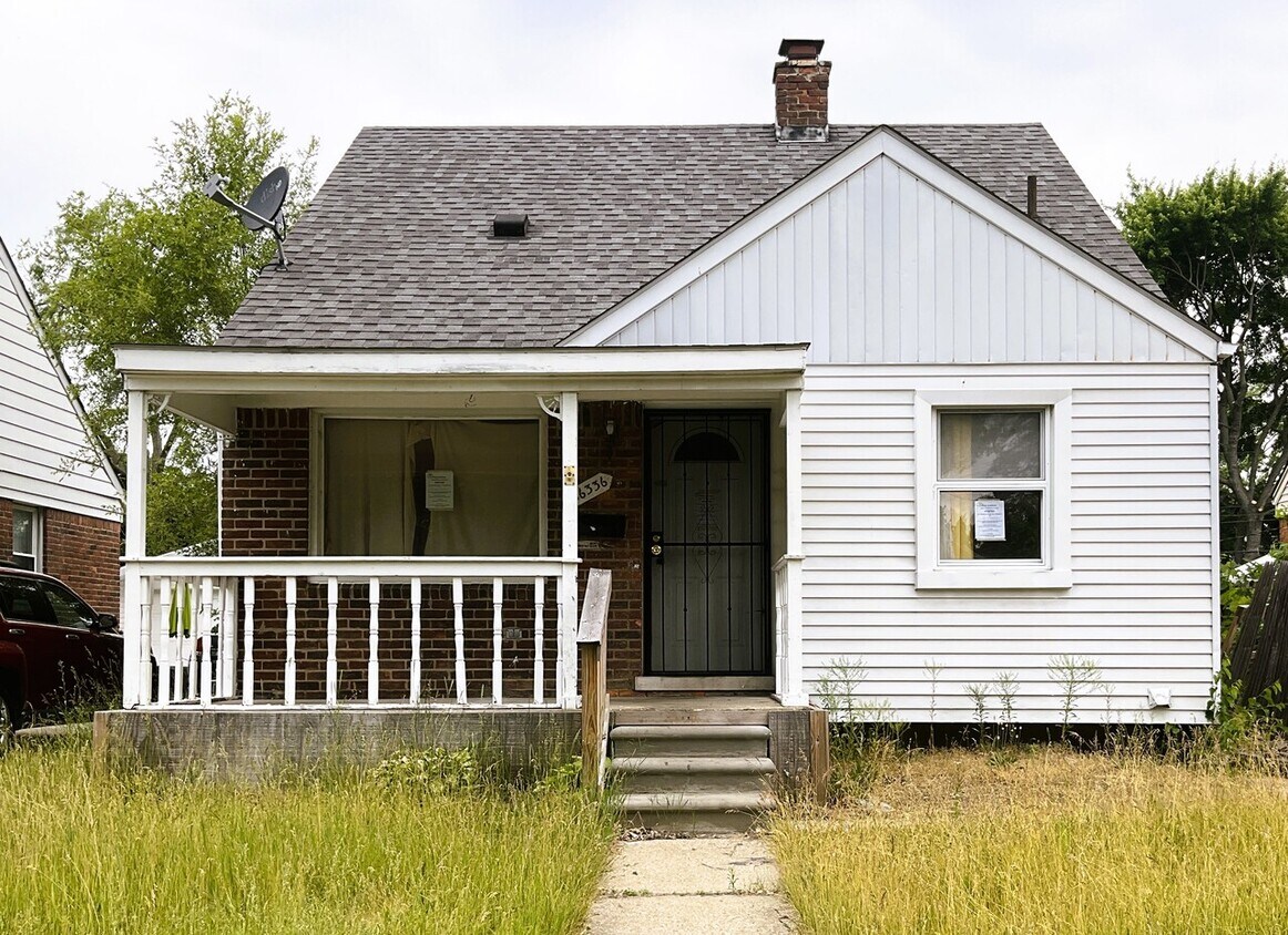 Building Photo - 26336 Avondale