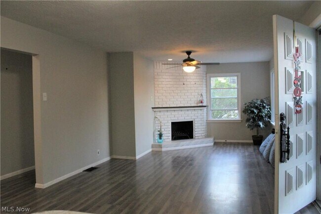 Building Photo - 4134 Beckley rd
