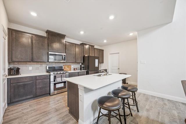 Foto del edificio - 1620 Elise Ln