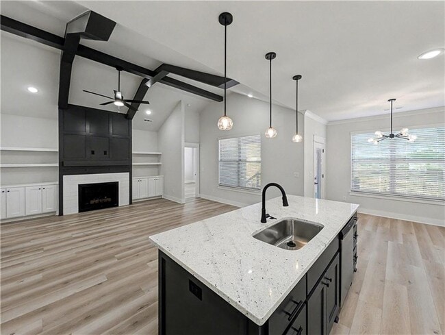 Foto del edificio - 7842 Scenic Vly Ave