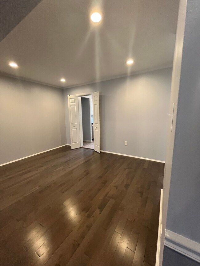 Foto del edificio - Lovely 4 BR/3.5 BA Townhome in Ellicott City!