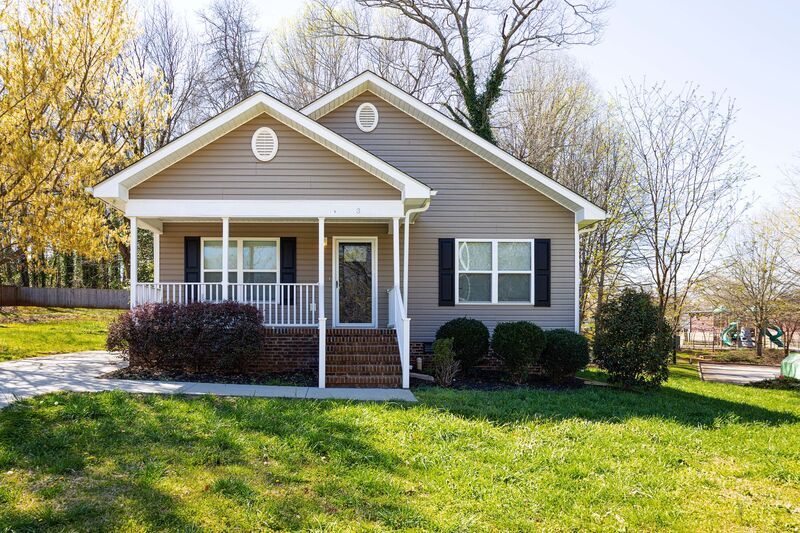 3 Marie St, Greenville, SC 29609 House Rental in Greenville, SC