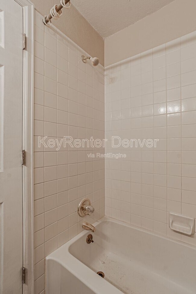 Foto del edificio - 1099 S Walden Way