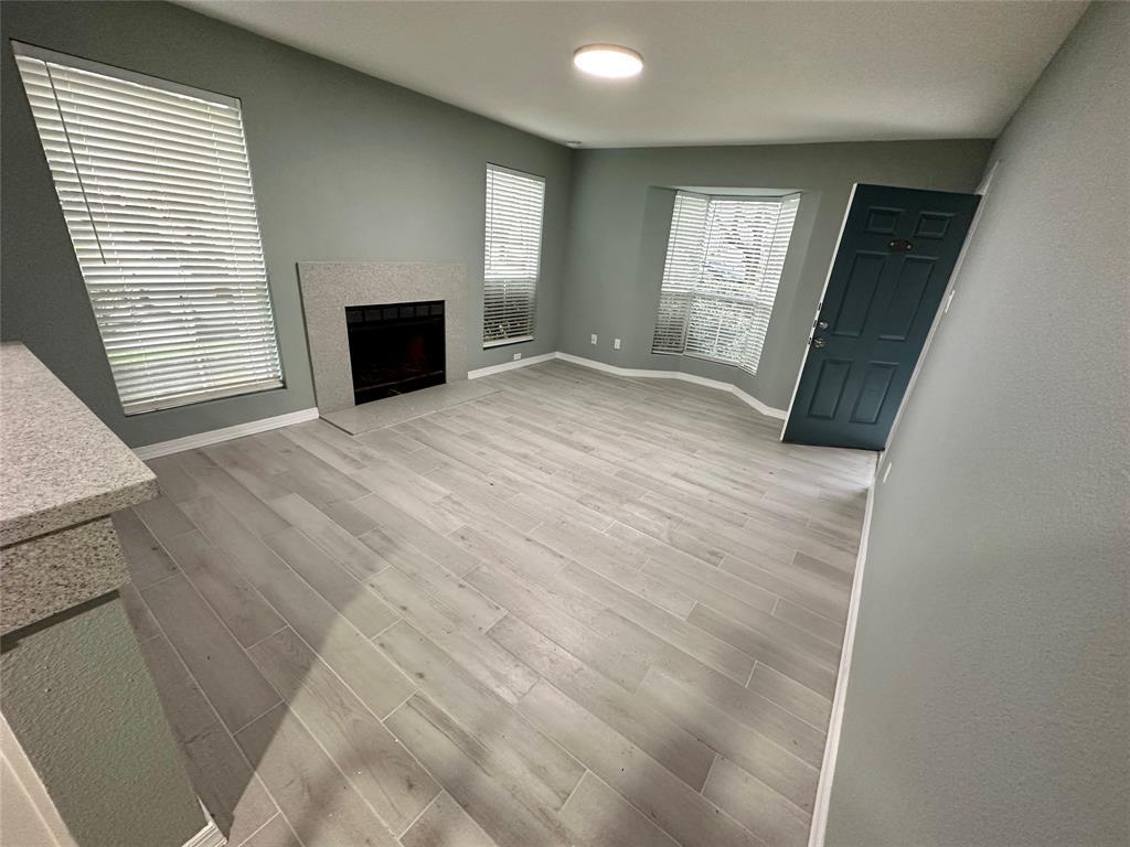 Primary Photo - 3900 Woodchase Dr