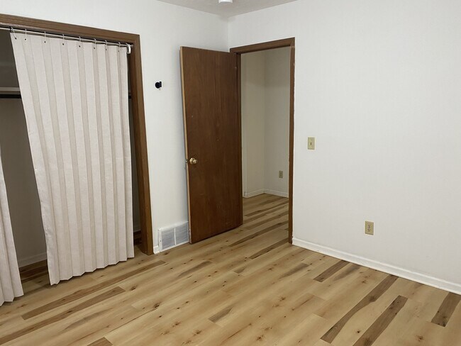 Foto del edificio - 13098 Westland Ct